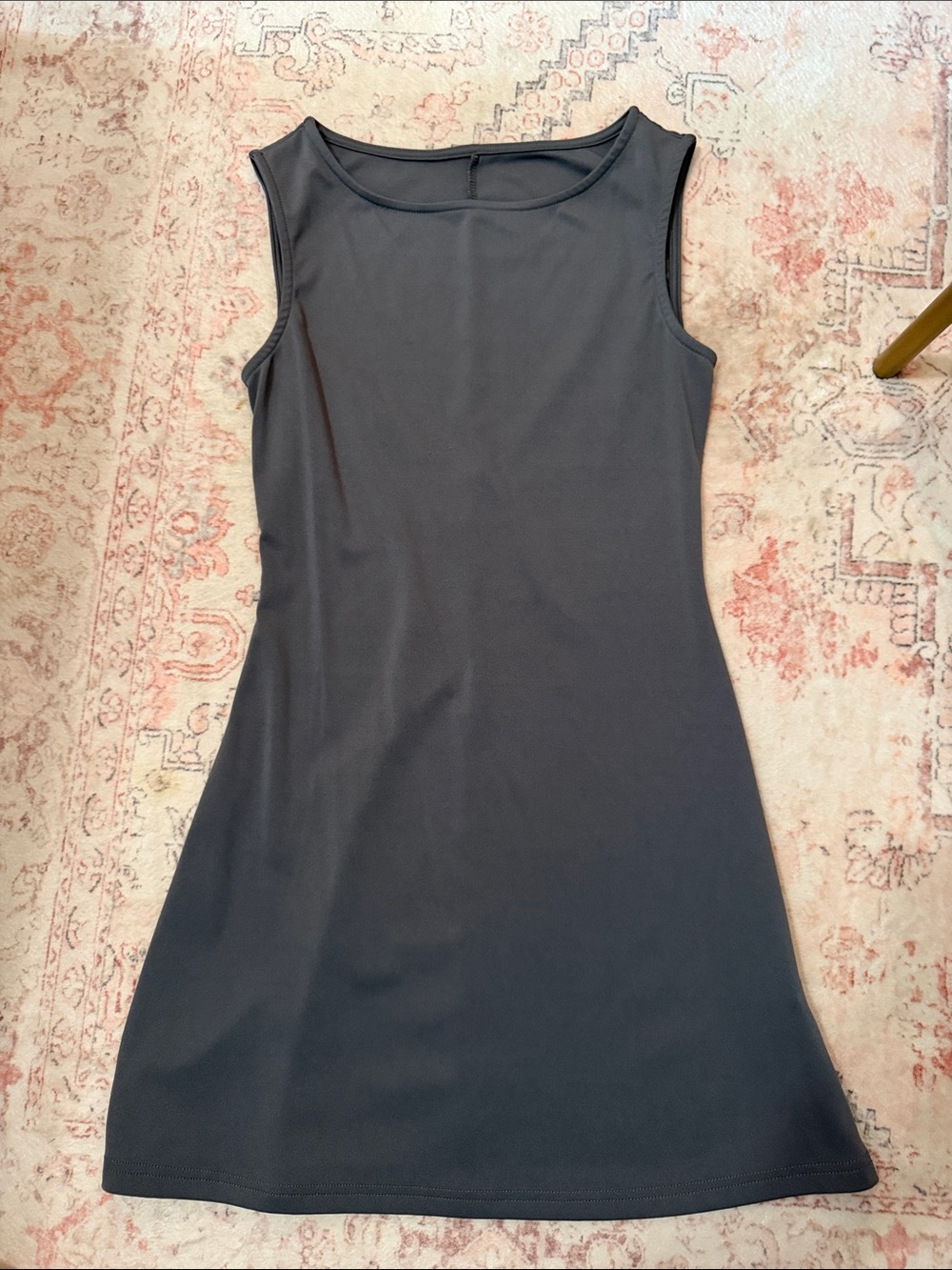Commense Sleeveless Midi Dress in Black